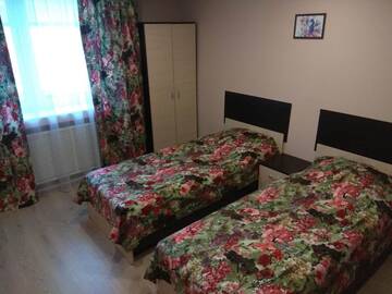 Фото номера Двухместный номер с 2 отдельными кроватями и общей ванной комнатой Гостевой дом Агроусадьба Смольница г. Смольница 3